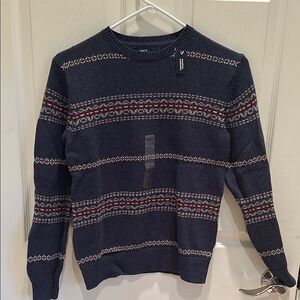 BOYS GAP KIDS SWEATER. BRAND NEW!